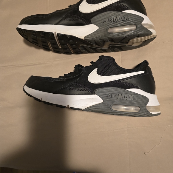 Womens Nike Air Max Shoes, Size 10 - Picture 1 of 3